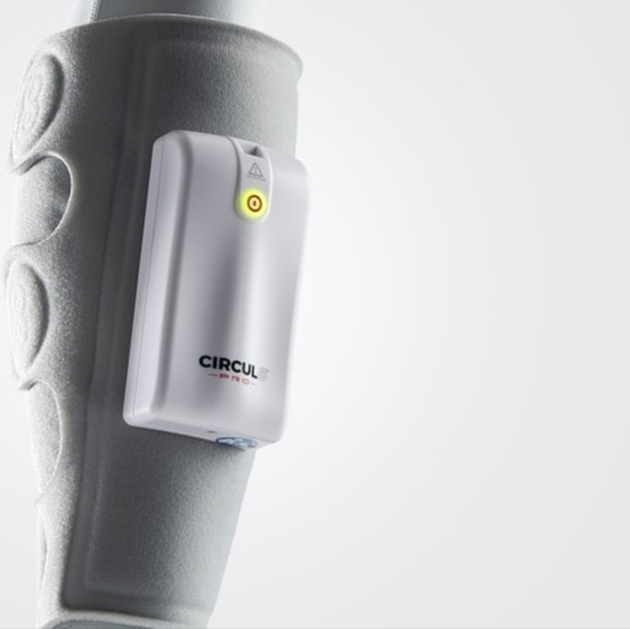 Circul8 Pro Mobile Blood Clot Prevention Wireless, diabetes and RA - Picture 3 of 8